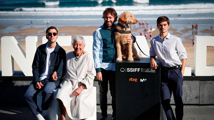 Telediario 1 - Daniel Sánchez Arevalo ha presentado su nuevo trabajo 'Diecisiete', en Festival de San Sebastián