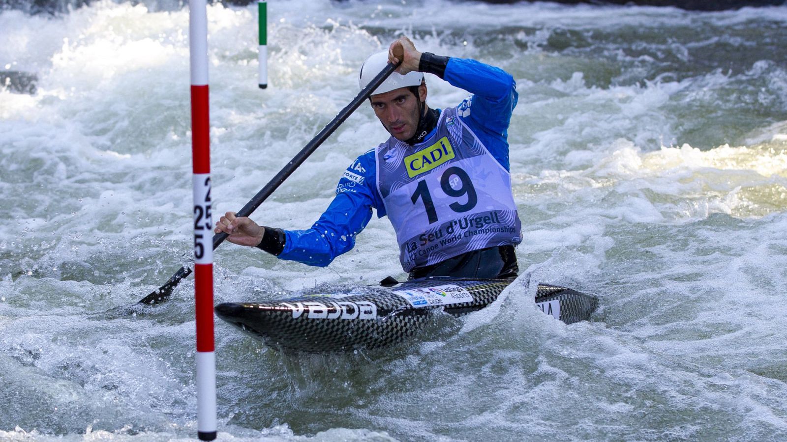 Ander Elosegi, plata en C1, consigue la primera medalla para España
