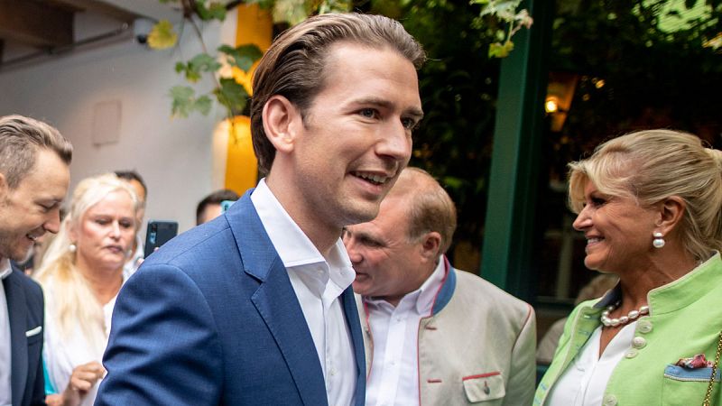 Austria celebra elecciones anticipadas con Sebastian Kurz como candidato favorito