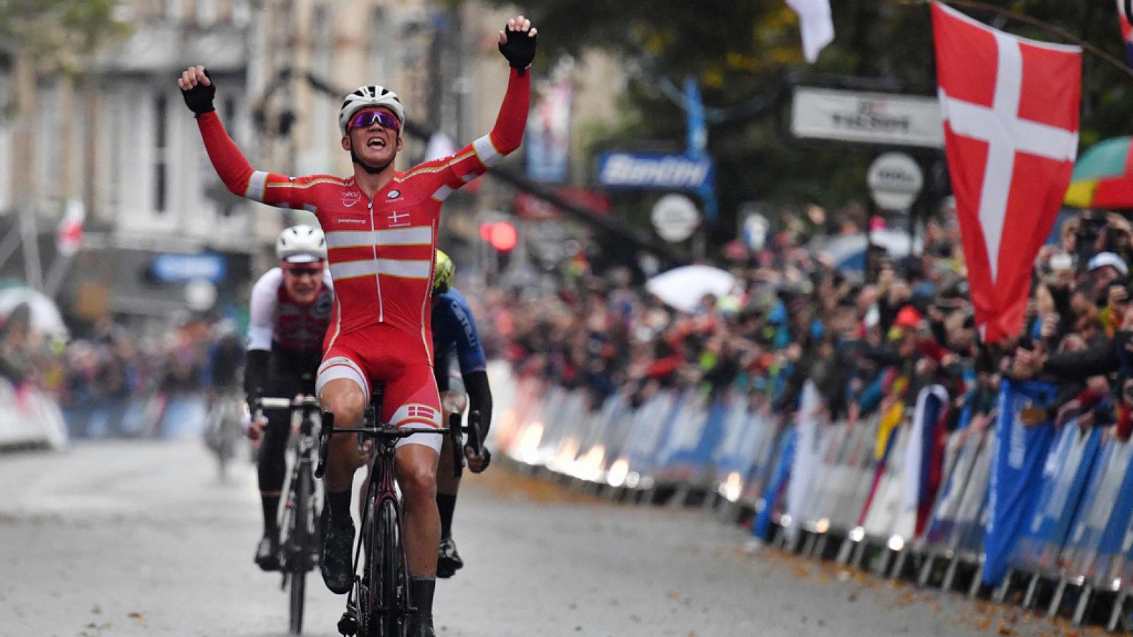 Pedersen, campeón del mundo de ciclismo en ruta