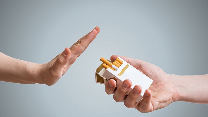 La sanidad pública financiará por primera vez un medicamento para ayudar a dejar de fumar