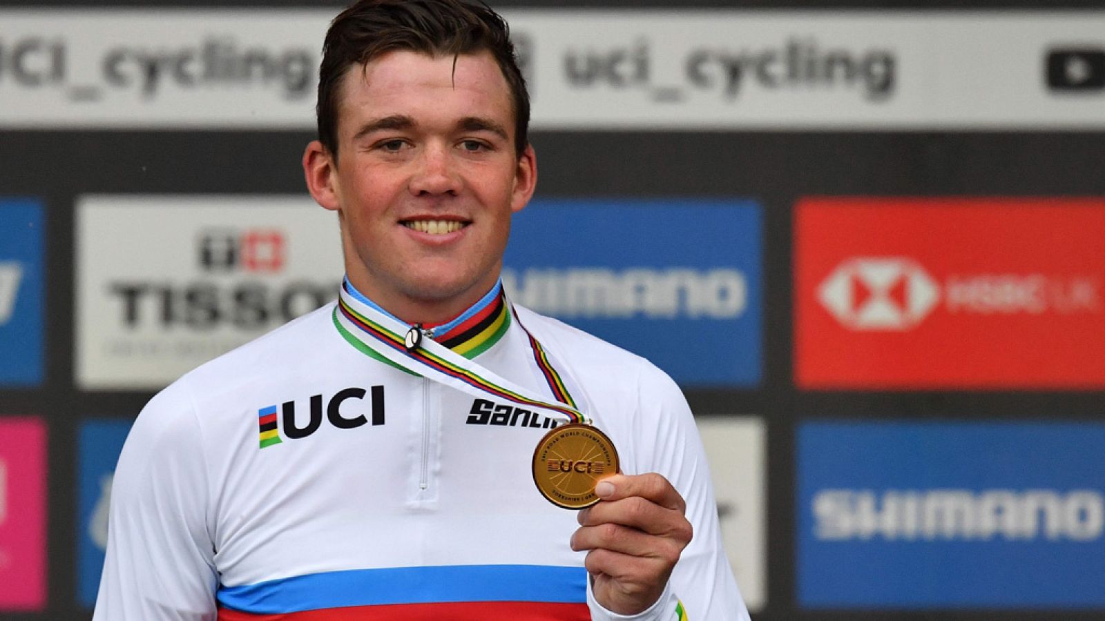 Mundial de ciclismo | El joven danés Mads Pedersen se enfunda el maillot arco iris en Yorkshire