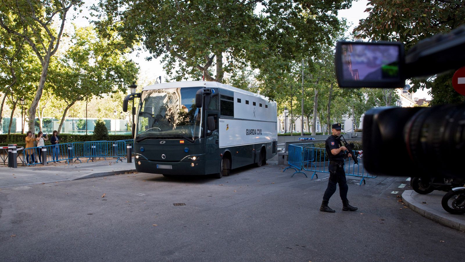 Cataluña: El juez considera que los CDR tenían planes conspiratorios contra el Estado - RTVE.es