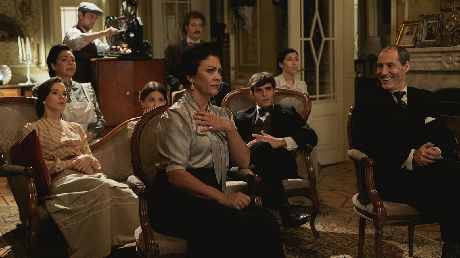 Bellita se siente defraudada tras verse en pantalla grande | Ver