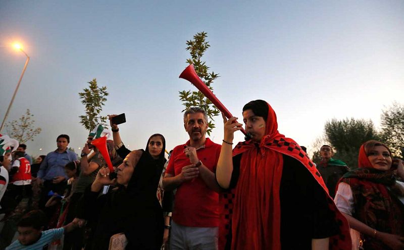 Las mujeres, en Irán, tienen vetada la entrada al fútbol