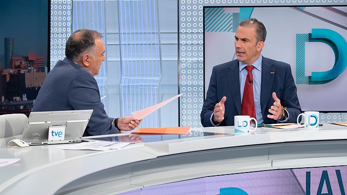 Los desayunos - Ortega Smith (VOX) afirma que las Trece Rosas "torturaban, violaban y asesinaban vilmente" en las checas de Madrid