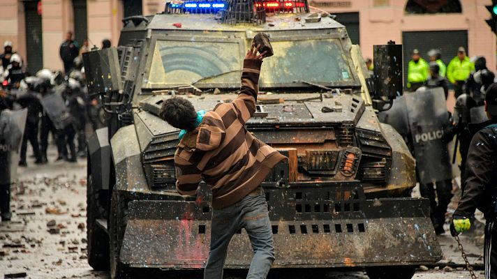 Telediario 1 - Ecuador decreta el estado de excepción ante las protestas por la eliminación de los subsidios a los carburantes