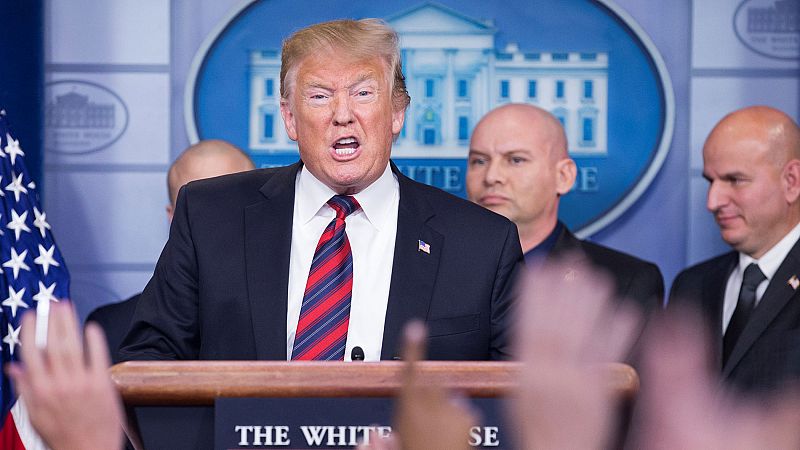 Trump rompe con las reglas de la comunicación en la Casa Blanca  