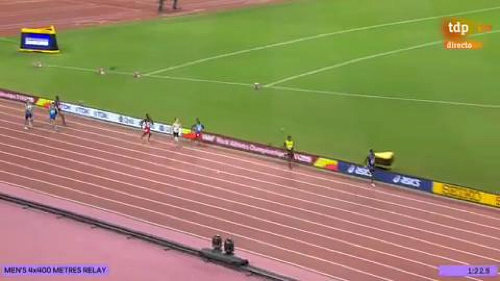 Mundial de atletismo | Estados Unidos domina en el relevo masculino 4x400