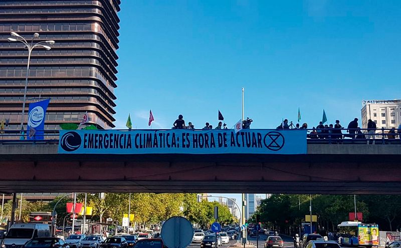 Madrid se suma a la protesta mundial por la emergencia ecológica - Informativo 24h | Ver