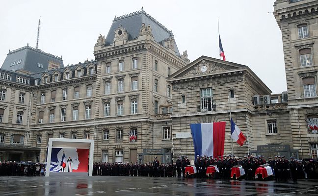 Informativo 24h - La Asamblea Nacional crea una comisión de investigación para