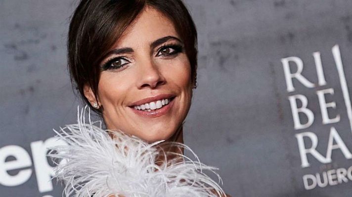 Maribel Verdú recibe un galardón a su trayectoria en el cine