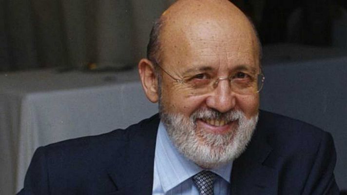 Telediario 1 - PP, Cs y Podemos exigen la dimisión de Tezanos por "pedir el voto" para el PSOE