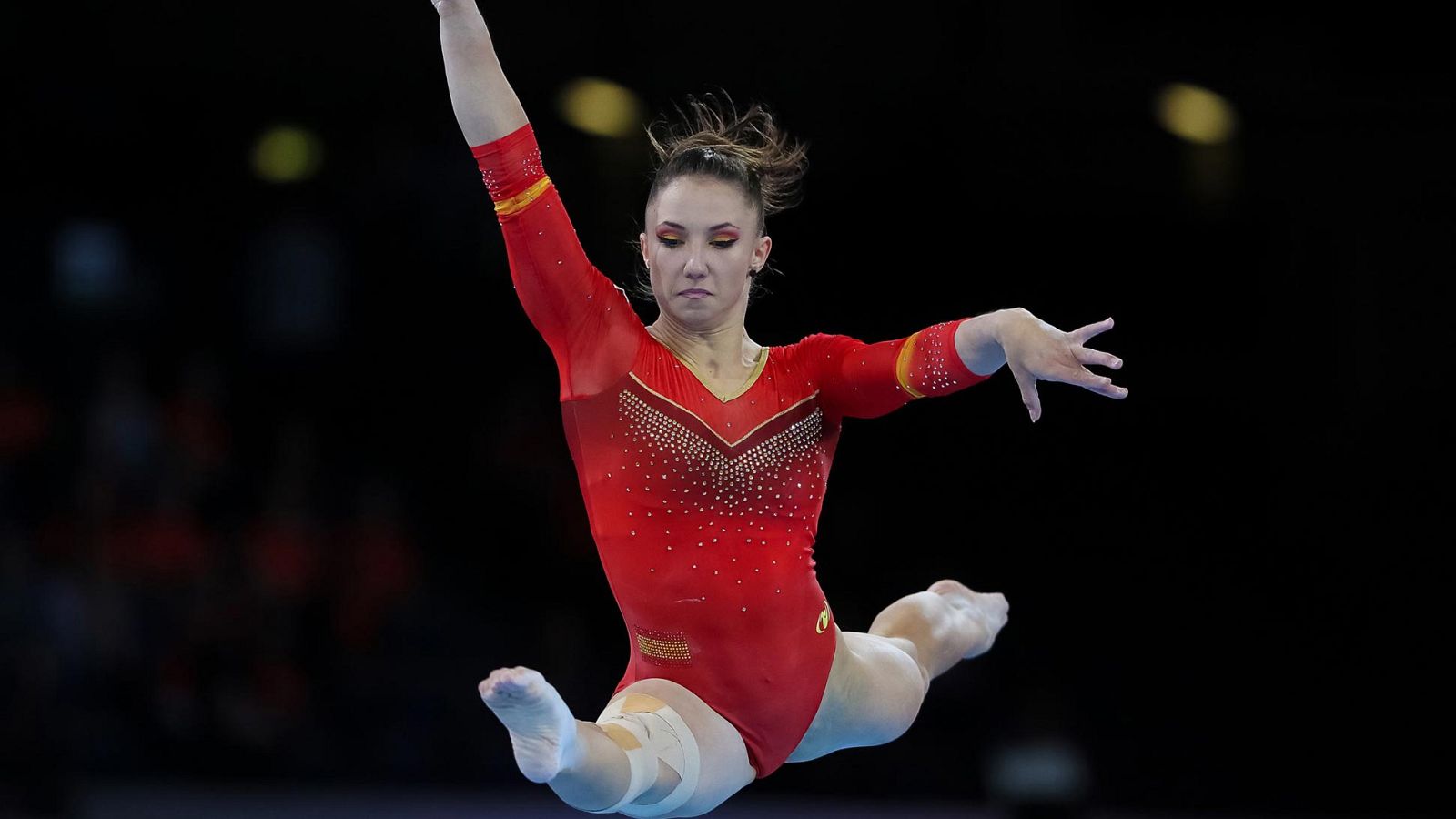 Mundial de gimnasia - Roxana Popa, finalista en suelo tras un calvario - RTVE.es | Ver