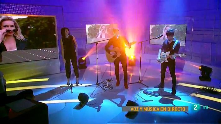 La 2 Noticias - DORIAN interpreta "Hasta que caiga el sol" en La 2 Noticias