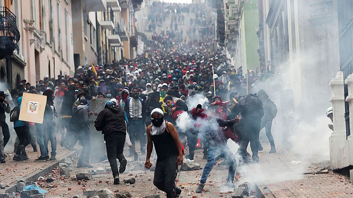 Lenín Moreno celebra el diálogo con el movimiento indígena