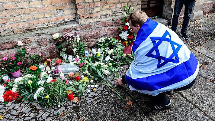 El autor del atentado ultraderechista de Alemania trató de cometer una "masacre" en la sinagoga, según la fiscalía