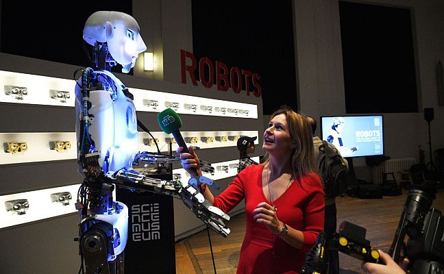 Telediario 1 - Los robots periodistas, cada vez más cerca