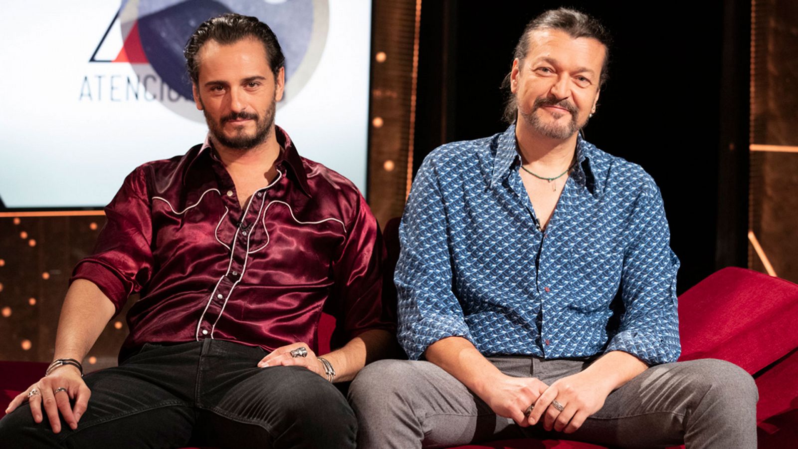 Atención Obras - "La transfiguración del mastodonte", la simbiosis liberadora de Asier Etxeandia y Enrico Barbaro - ver ahora