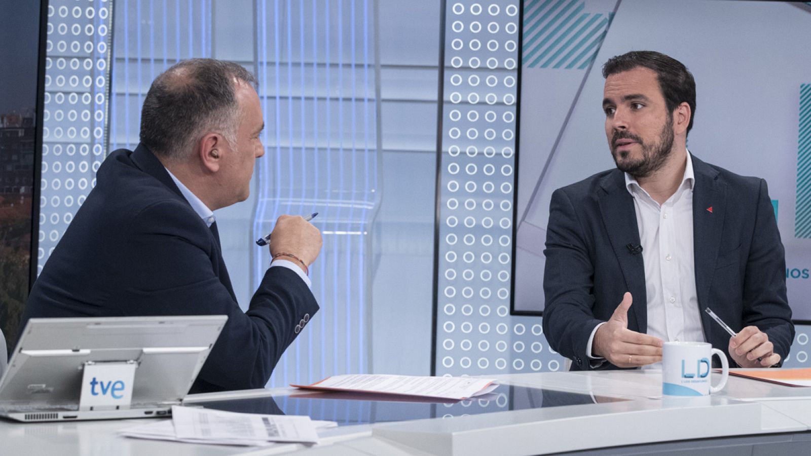 Entrevista a Alberto Garzón (IU) en Los Desayunos: El PSOE "está intentando instrumentalizar la cuestión de Franco"