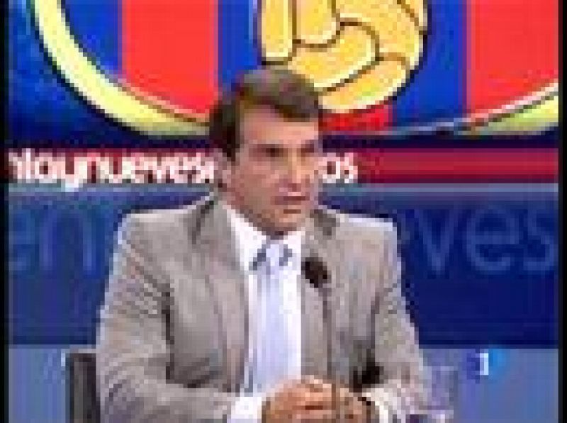 Laporta: "No consigo hablar con Eto'o"