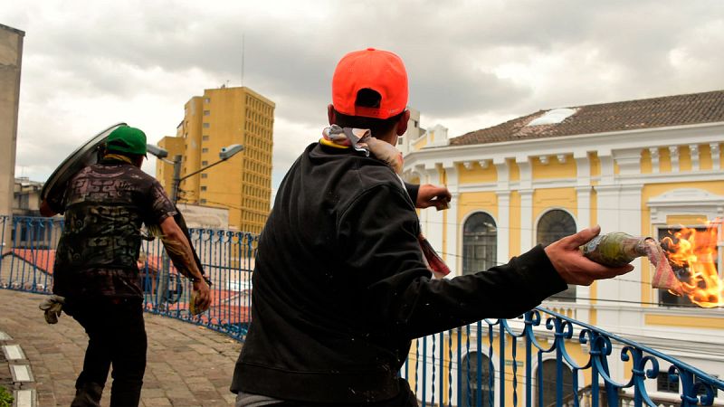 El gobierno ecuatoriano y el movimiento ind�gena se sentar�n a dialogar por primera vez este domingo 