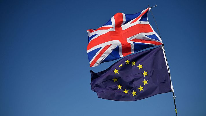 Telediario 1 - Gibraltar espera con incertidumbre un posible acuerdo entre Reino Unido y Bruselas