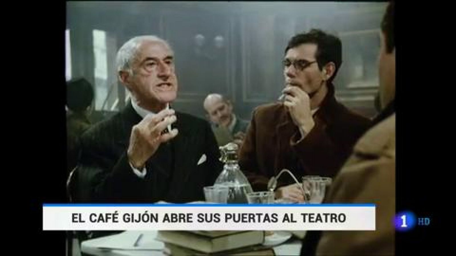 También hay espacio para el teatro en el mítico Café Gijón de Madrid - RTVE.es