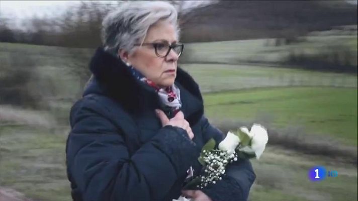 Telediario 1 - Familiares y amigos, las victimas invisibles de los accidentes de tráfico