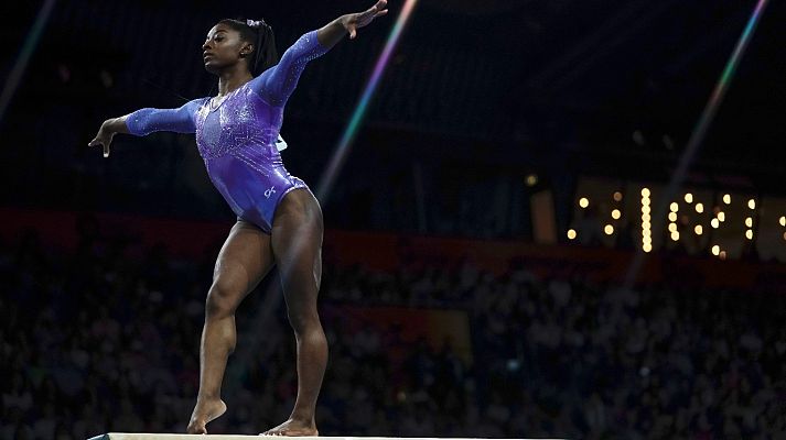 Gimnasia artística - Campeonato del mundo. Final individual por aparatos (2) Stuttgart