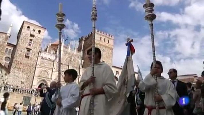 Noticias de Extremadura - Día de la Hispanidad Guadalupe - 14/10/19