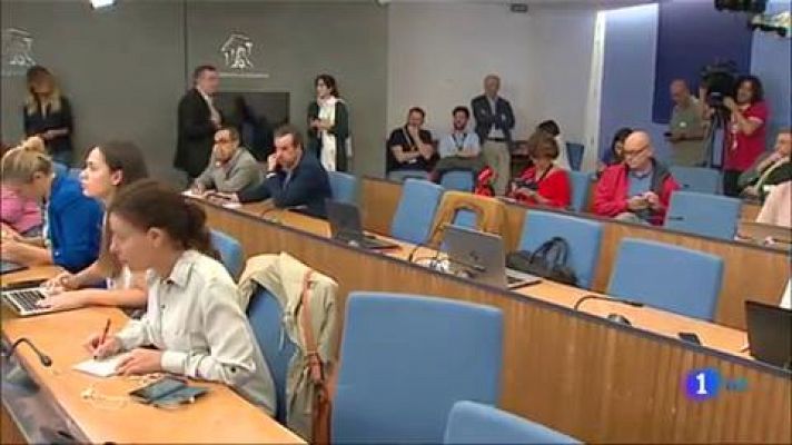 Telediario 1 - Casado y Rivera piden que "no se indulte a los condenados" e Iglesias insta a la "reconciliación"