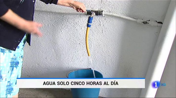 Telediario 1 - Cortes en el suministro de agua en un pueblo de Badajoz por la falta de lluvias