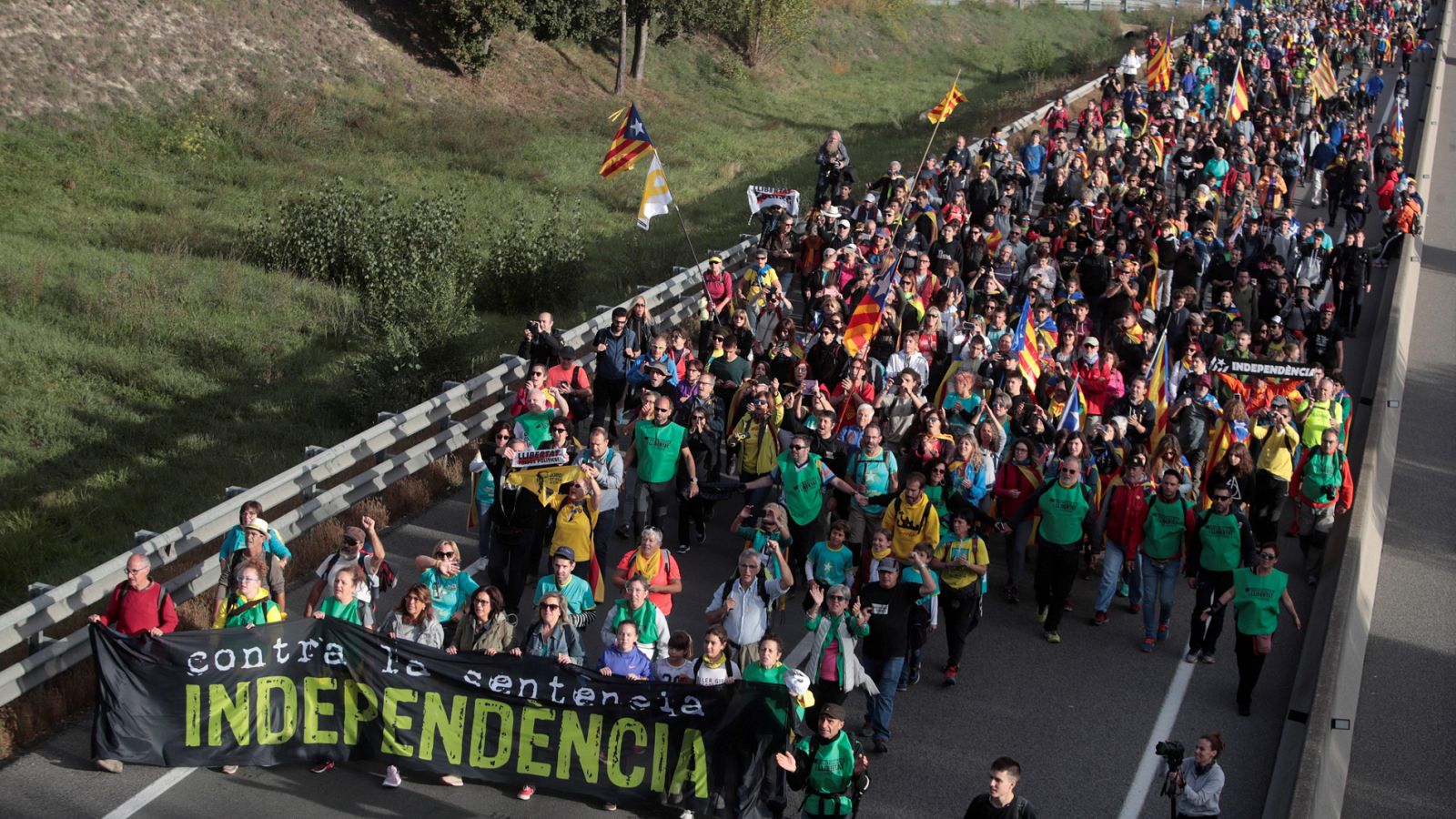 Sentencia 'procés': Miles de personas participan en las "Marchas por la libertad"
