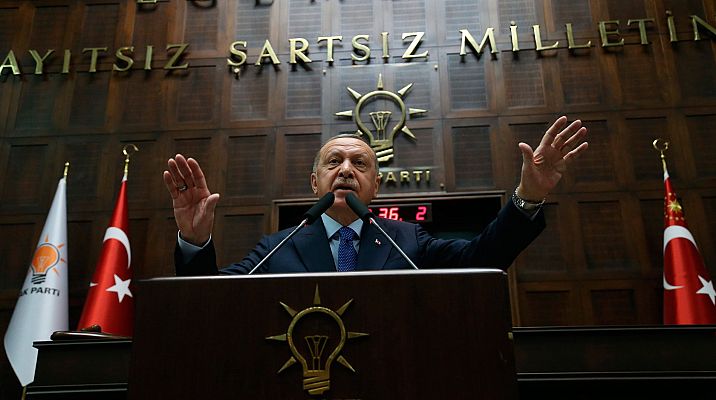 Telediario 1 - Erdogan se reunirá con Pence para hablar de Siria a