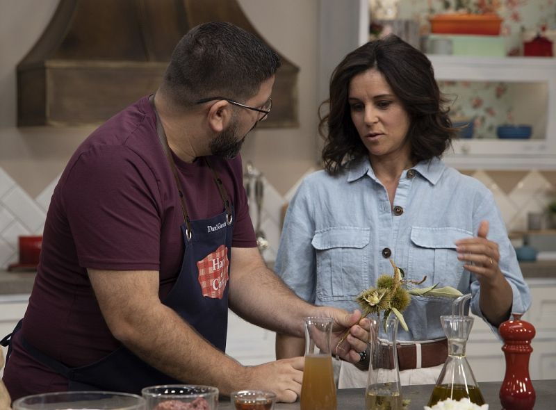 Roco Vzquez, experta en castaas, visita "Hacer de comer"