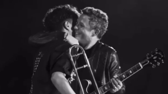 D Corazón - Alex, el hijo de Alejandro Sanz, comienza su carrera musical