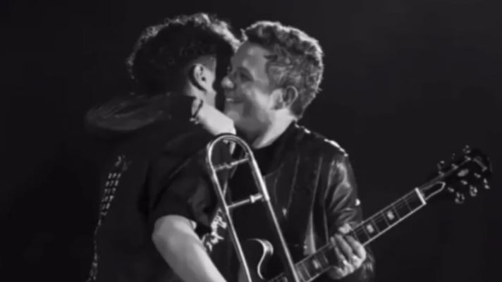 D Corazón - Alex, el hijo de Alejandro Sanz, comienza su carrera musical