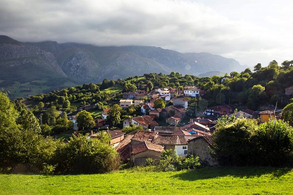 Visitamos Asiegu, el Pueblo Ejemplar 2019