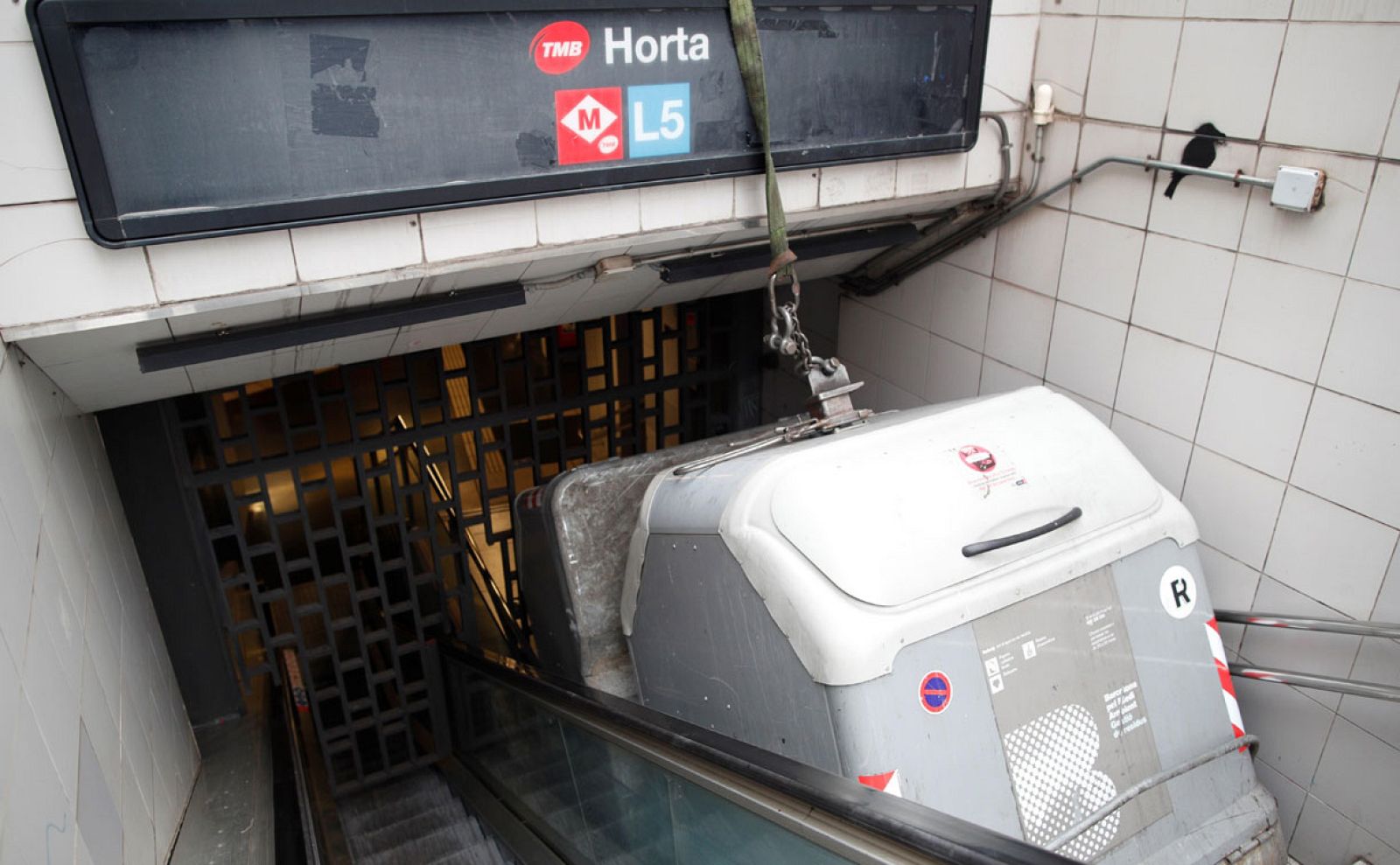 Así amanece Barcelona tras la tercera noche de disturbios