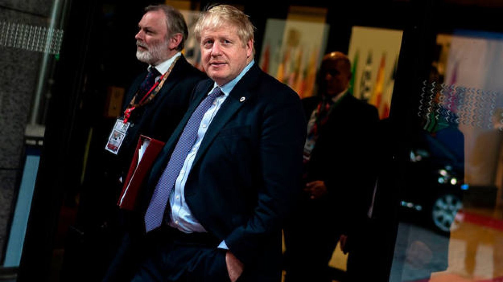 Johnson busca contra reloj apoyos al acuerdo con Bruselas horas antes de la votación en el Parlamento