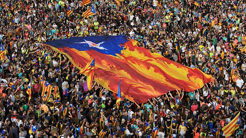 Manifestación en Barcelona: La ANC llama a los partidos "defender y sostener" una declaración de independencia