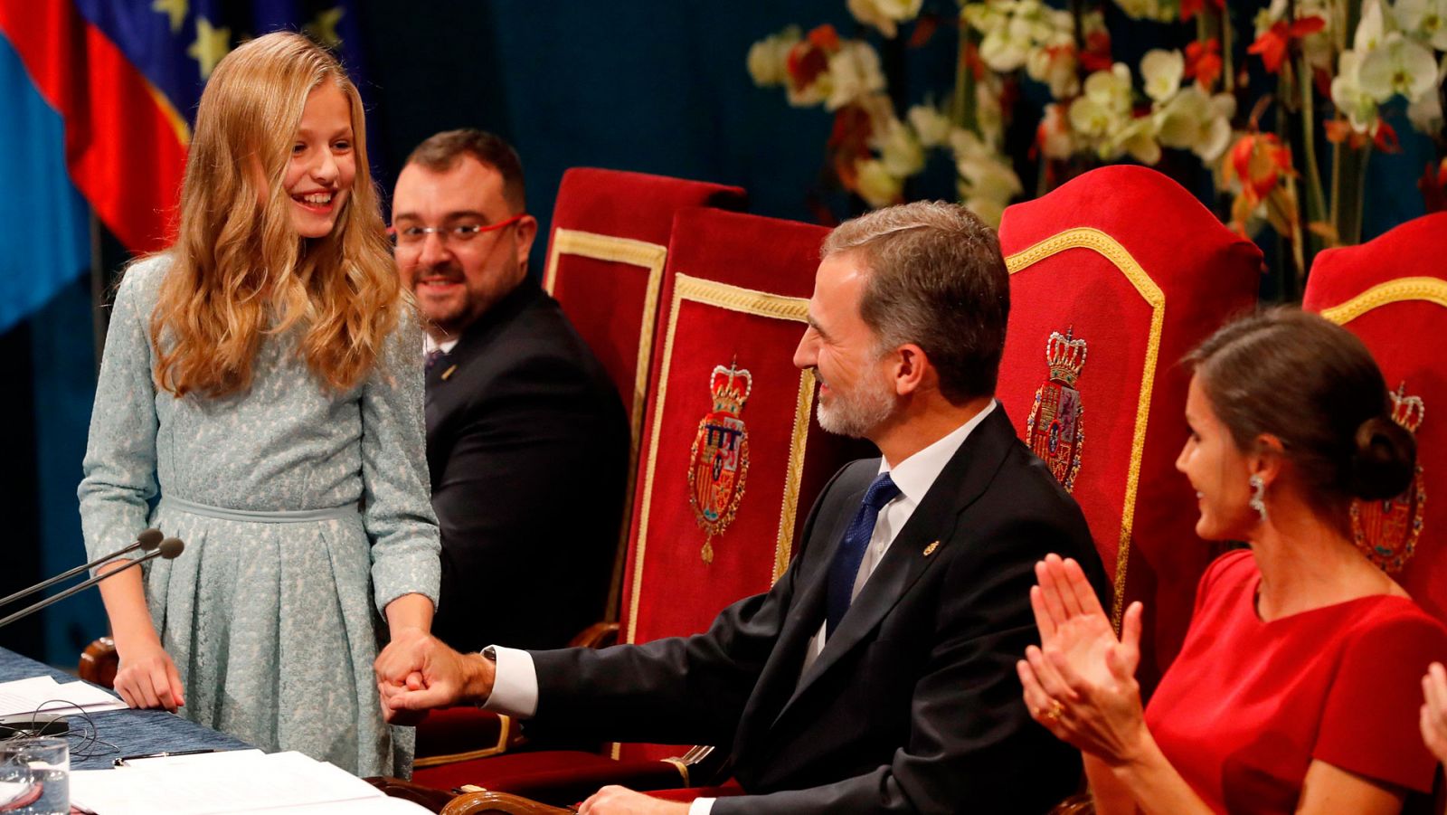 El rey centra su discurso en la princesa Leonor y elude cualquier referencia a Cataluña