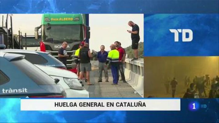 Telediario 1 - La huelga general en Cataluña afecta sobre todo a la movilidad