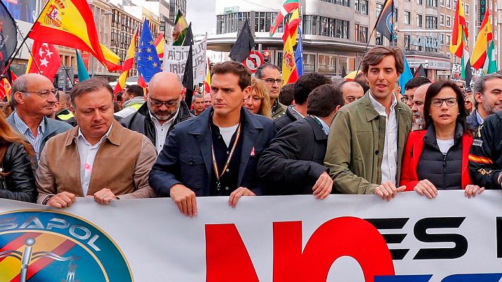 Rivera pide a Sánchez que "actúe de una vez por todas" ante los disturbios en Cataluña