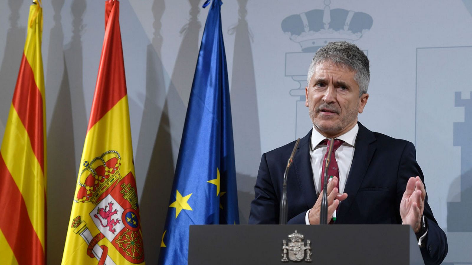 Marlaska defiende la "proporcionalidad" de la actuación policial y asegura que el Estado "no está desbordado" - RTVE.es