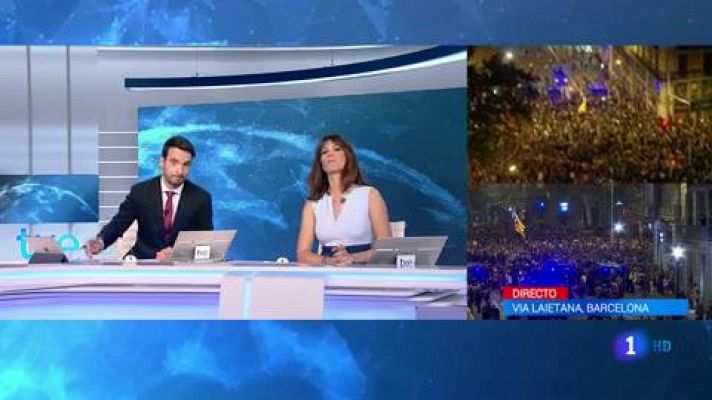 Telediario 1 - El Parlamento británico pospone la votación del 'Brexit' y fuerza a Johnson a pedir una prórroga