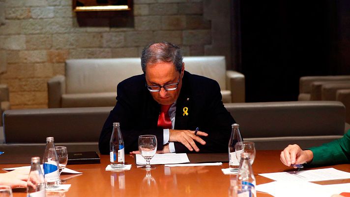 Telediario 1 - Torra intenta hablar de nuevo con Sánchez y el Gobierno insiste en que tiene que condenar "sin matices" la violencia