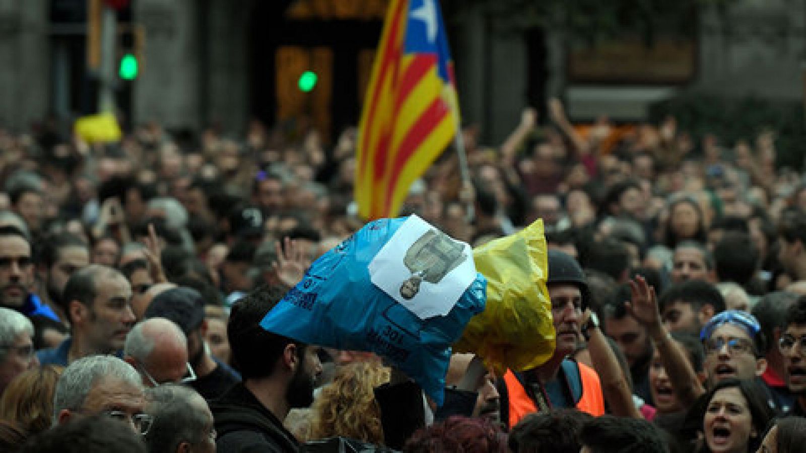 Telediario 2 en cuatro minutos - 20/10/19 - RTVE.es