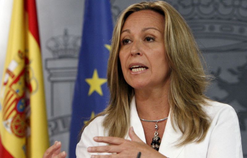 La Ministra de Sanidad ha presentado un informe sobre la evolución de la gripe A en España.